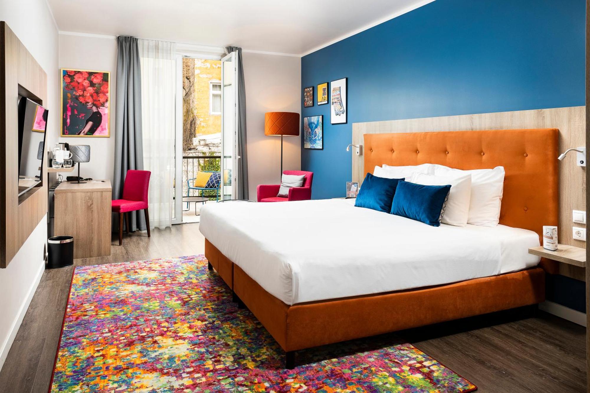 Hotel Three Corners Lifestyle 4*